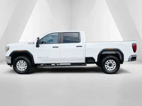 More photos of 2021 GMC Sierra 2500HD at Cambridge Truck, OH