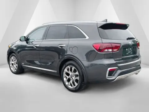 More photos of 2019 Kia Sorento SX Limited at Cambridge Truck, OH