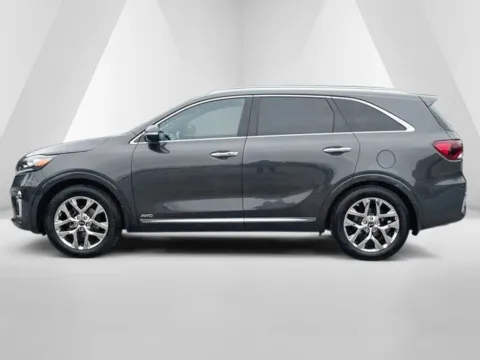More photos of 2019 Kia Sorento SX Limited at Cambridge Truck, OH