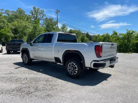 More photos of 2022 GMC Sierra 2500HD SLE at Cambridge Truck, OH