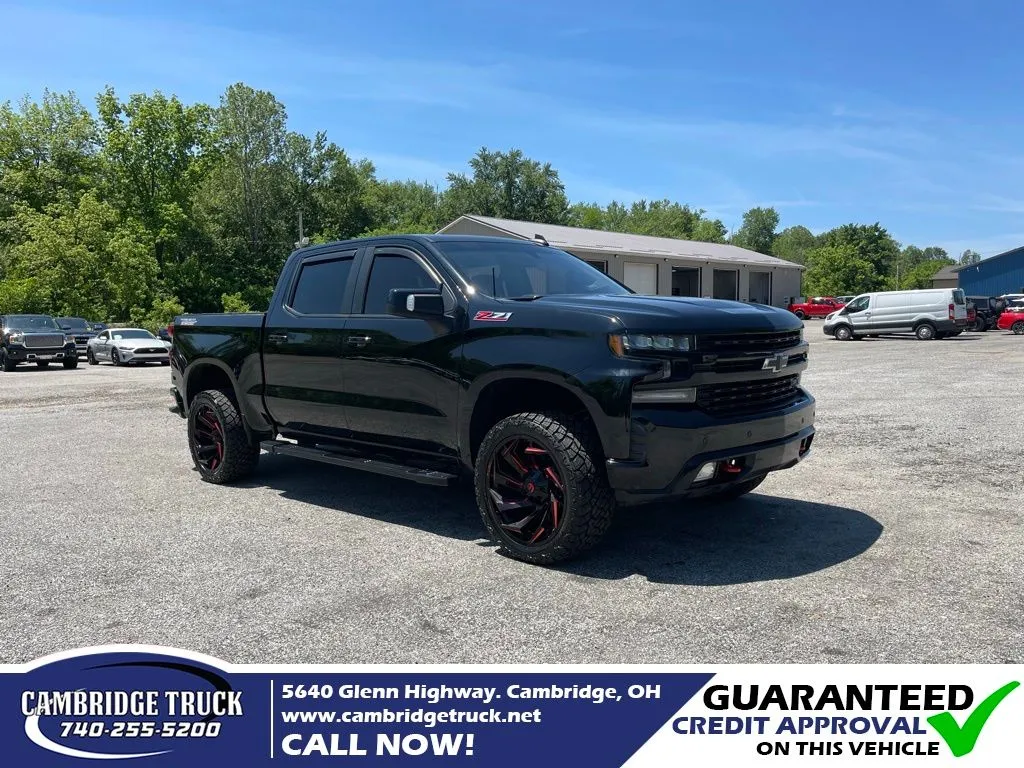 Black 2021 Chevrolet Silverado 1500 LT Trail Boss for sale in Cambridge, OH