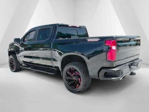 More photos of 2021 Chevrolet Silverado 1500 LT Trail Boss at Cambridge Truck, OH