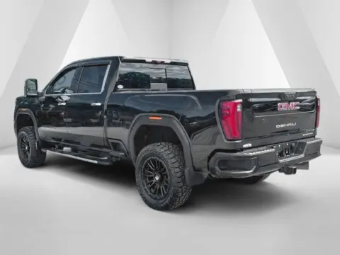 More photos of 2024 GMC Sierra 2500 HD Denali at Cambridge Truck, OH