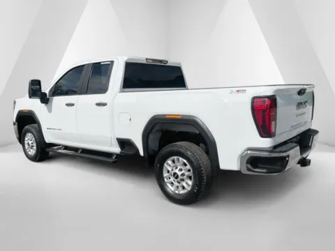 More photos of 2022 GMC Sierra 2500HD Pro at Cambridge Truck, OH