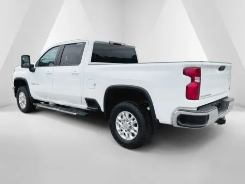 More photos of 2024 Chevrolet Silverado 2500HD LT at Cambridge Truck, OH