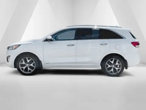 More photos of 2018 Kia Sorento SX at Cambridge Truck, OH
