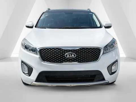 Photos of 2018 Kia Sorento SX for sale in Cambridge, OH at Cambridge Truck