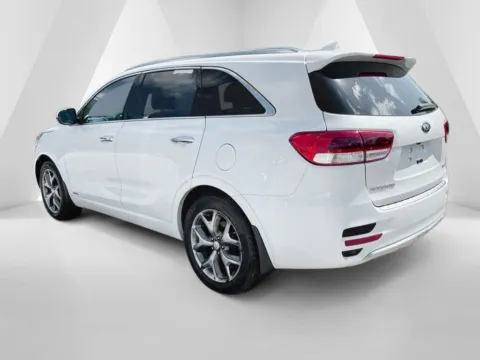More photos of 2018 Kia Sorento SX at Cambridge Truck, OH