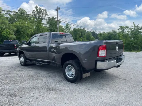 More photos of 2020 Ram 3500 Tradesman at Cambridge Truck, OH