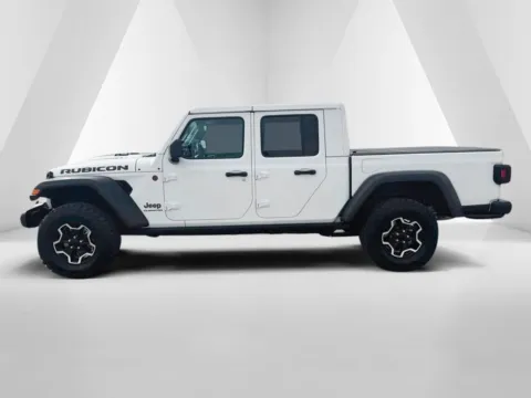 More photos of 2023 Jeep Gladiator Rubicon at Cambridge Truck, OH