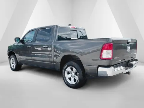 More photos of 2019 Ram 1500 Big Horn/Lone Star at Cambridge Truck, OH