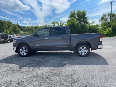 More photos of 2019 Ram 1500 Big Horn/Lone Star at Cambridge Truck, OH