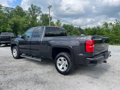 More photos of 2016 Chevrolet Silverado 1500 LT at Cambridge Truck, OH