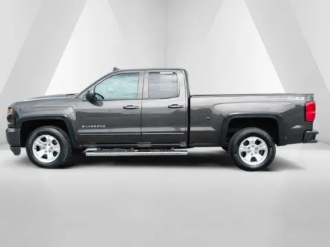 More photos of 2016 Chevrolet Silverado 1500 LT at Cambridge Truck, OH
