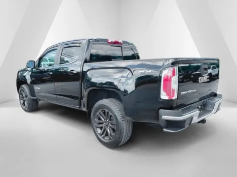 More photos of 2020 GMC Canyon SLE1 at Cambridge Truck, OH