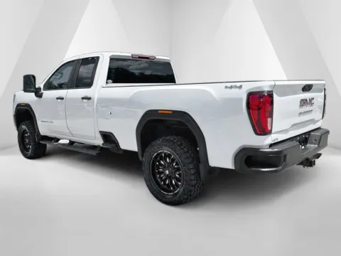 More photos of 2022 GMC Sierra 2500HD Pro at Cambridge Truck, OH