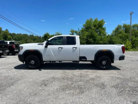 More photos of 2022 GMC Sierra 2500HD Pro at Cambridge Truck, OH