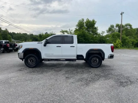 More photos of 2022 GMC Sierra 2500HD Pro at Cambridge Truck, OH