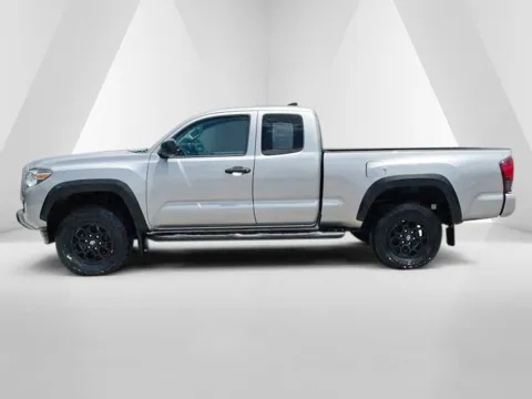 More photos of 2019 Toyota Tacoma SR at Cambridge Truck, OH
