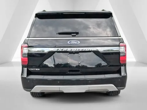 More photos of 2021 Ford Expedition Limited at Cambridge Truck, OH
