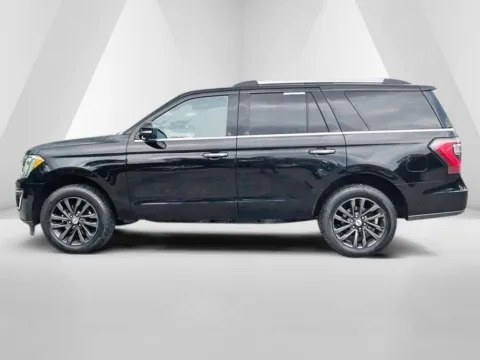 More photos of 2021 Ford Expedition Limited at Cambridge Truck, OH