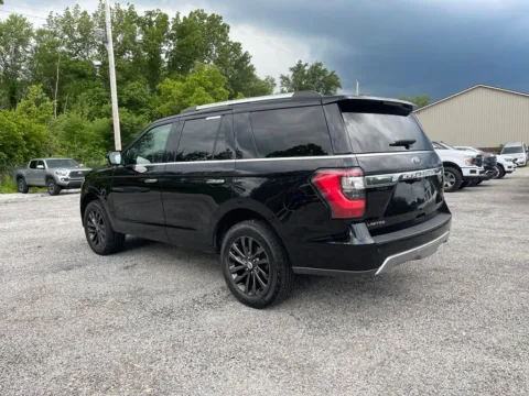 More photos of 2021 Ford Expedition Limited at Cambridge Truck, OH