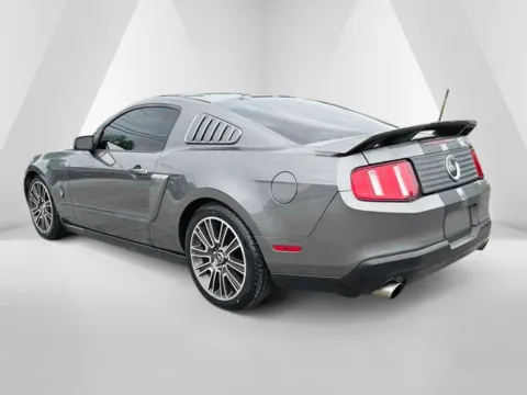 More photos of 2010 Ford Mustang GT Premium at Cambridge Truck, OH