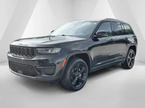 Another view of 2023 Jeep Grand Cherokee Altitude X for sale in Cambridge, OH at Cambridge Truck