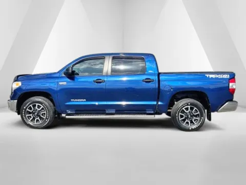 More photos of 2015 Toyota Tundra SR5 at Cambridge Truck, OH