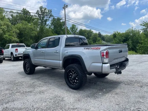 More photos of 2021 Toyota Tacoma TRD Off-Road at Cambridge Truck, OH