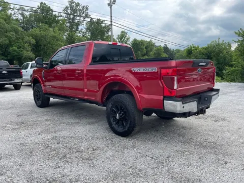 More photos of 2021 Ford F-250SD Lariat at Cambridge Truck, OH