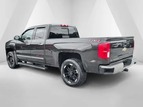 More photos of 2018 Chevrolet Silverado 1500 LTZ at Cambridge Truck, OH