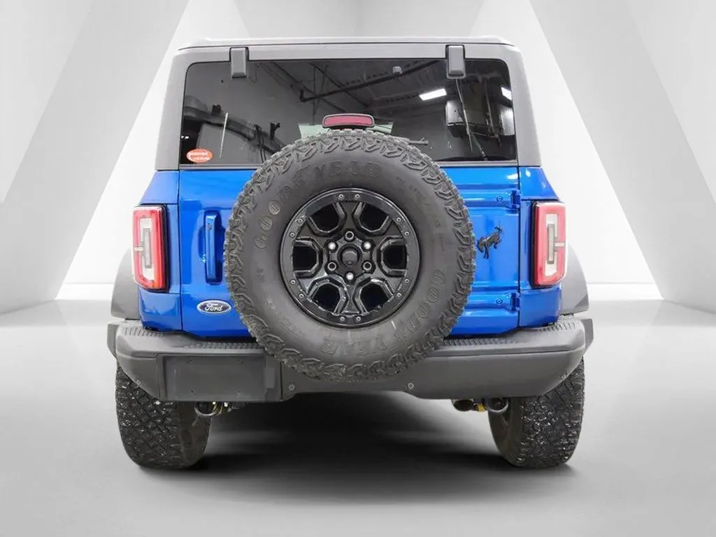 2021 Ford Bronco 4-Door First Edition - Photo 6