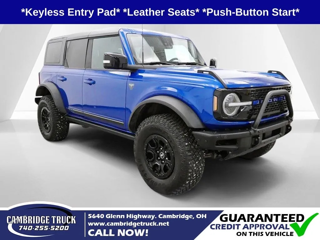 Blue 2021 Ford Bronco First Edition for sale in Cambridge, OH