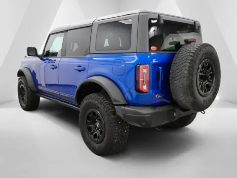 More photos of 2021 Ford Bronco First Edition at Cambridge Truck, OH