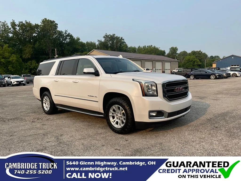 White 2017 GMC Yukon XL SLT for sale in Cambridge, OH