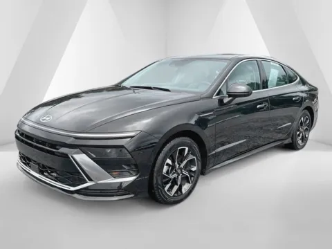 Another view of 2025 Hyundai Sonata SEL for sale in Cambridge, OH at Cambridge Truck