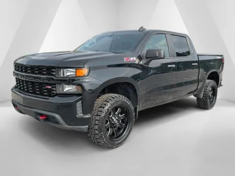 More photos of 2021 Chevrolet Silverado 1500 Custom Trail Boss at Cambridge Truck, OH