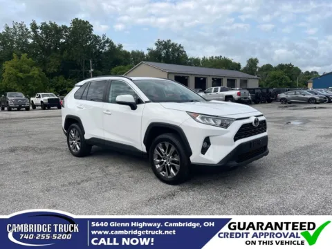 White 2020 Toyota RAV4 XLE Premium for sale in Cambridge, OH