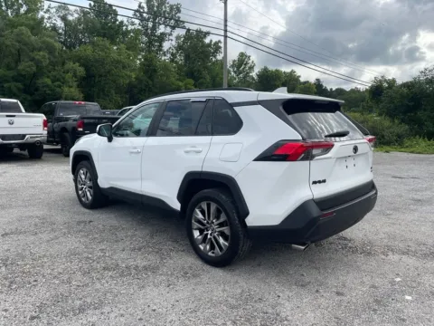 More photos of 2020 Toyota RAV4 XLE Premium at Cambridge Truck, OH