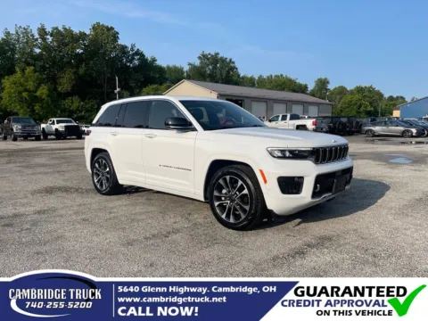 White 2022 Jeep Grand Cherokee Overland for sale in Cambridge, OH