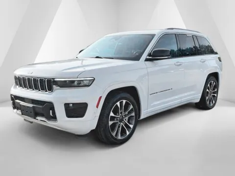 Another view of 2022 Jeep Grand Cherokee Overland for sale in Cambridge, OH at Cambridge Truck