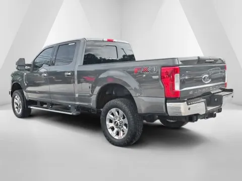 More photos of 2019 Ford F-350SD Lariat at Cambridge Truck, OH
