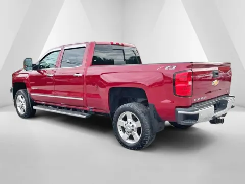More photos of 2019 Chevrolet Silverado 2500HD LTZ at Cambridge Truck, OH