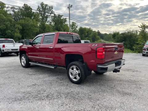 More photos of 2019 Chevrolet Silverado 2500HD LTZ at Cambridge Truck, OH