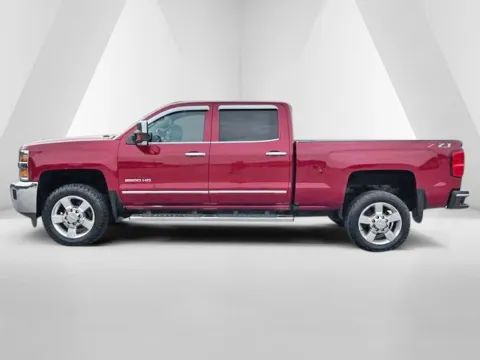 More photos of 2019 Chevrolet Silverado 2500HD LTZ at Cambridge Truck, OH