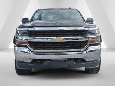 Photos of 2018 Chevrolet Silverado 1500 LT for sale in Cambridge, OH at Cambridge Truck