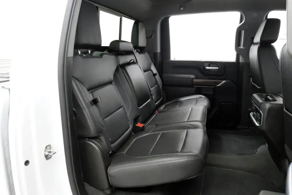 2021 GMC Sierra 2500HD SLT - Photo 19