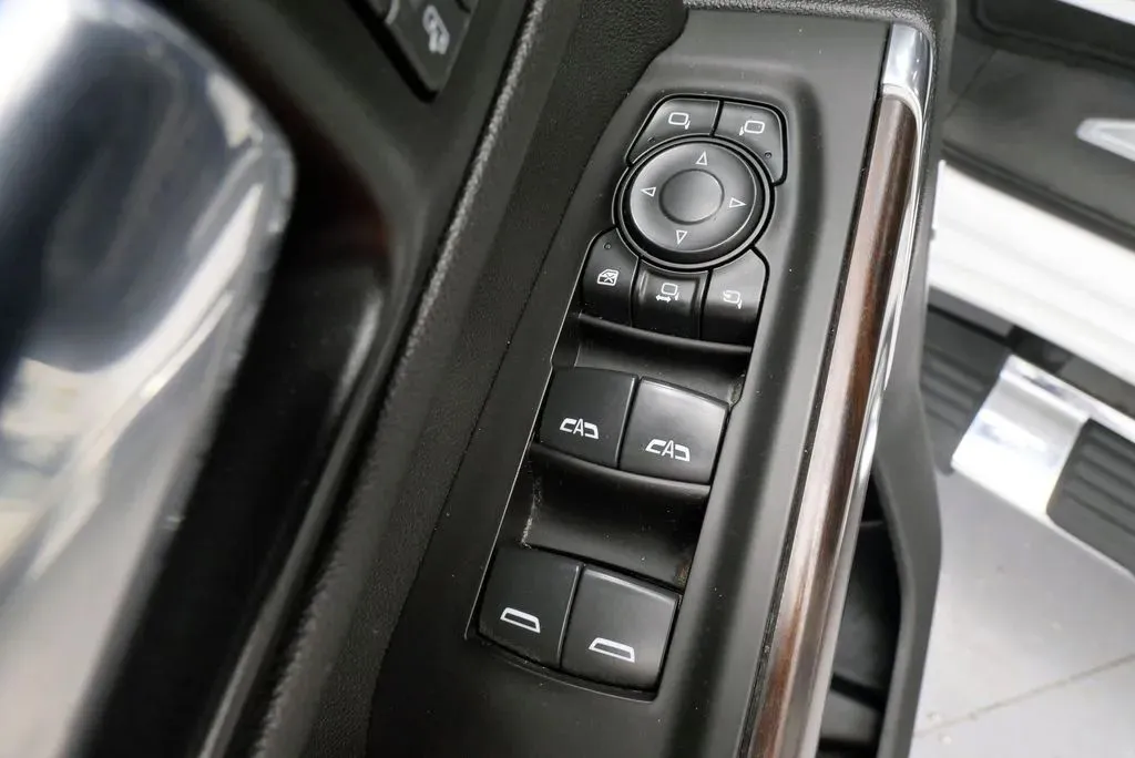 2021 GMC Sierra 2500HD SLT - Photo 14