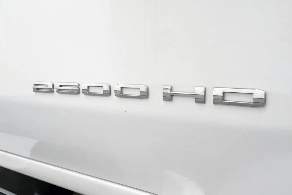 2021 GMC Sierra 2500HD SLT - Photo 10
